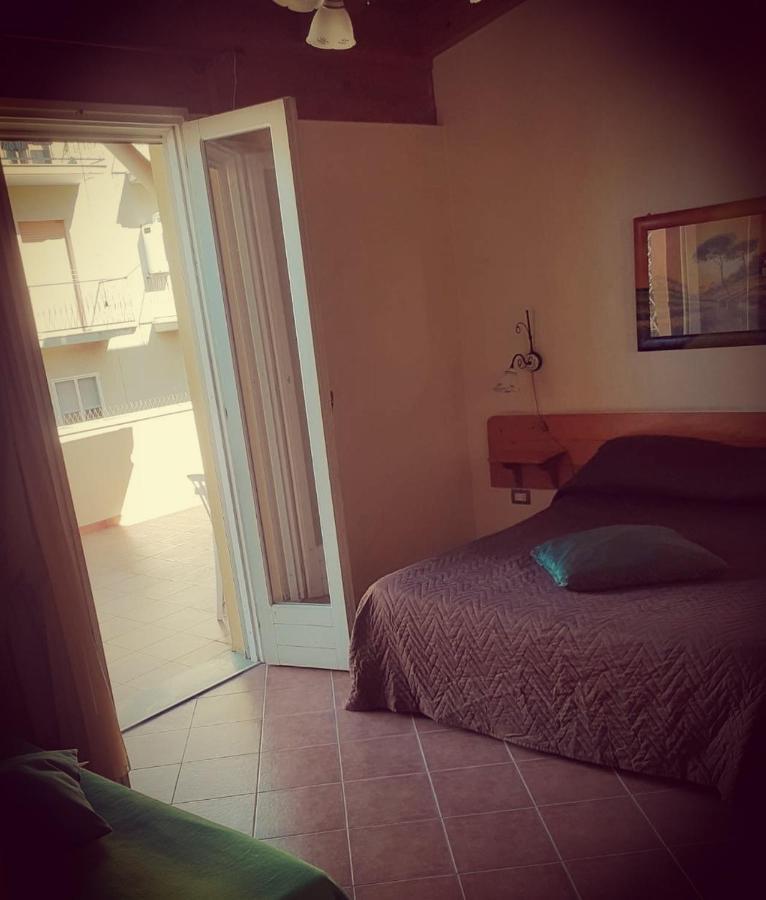 Olympo Bed and Breakfast Bisceglie Eksteriør billede